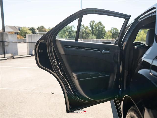 2023 Chrysler 300 300C