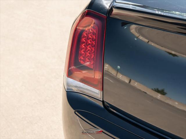 2023 Chrysler 300 300C