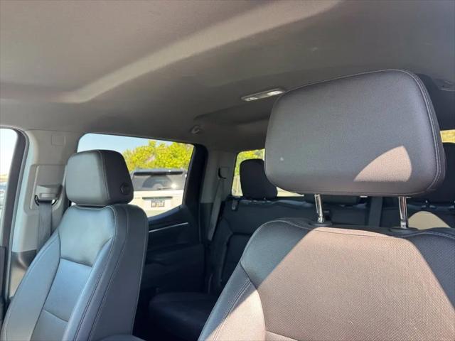 2025 GMC Sierra 1500 4WD Crew Cab Short Box SLT