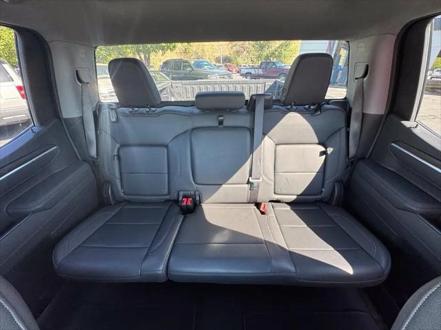 2025 GMC Sierra 1500 4WD Crew Cab Short Box SLT