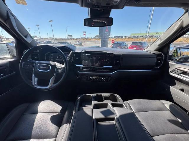 2025 GMC Sierra 1500 4WD Crew Cab Short Box SLT