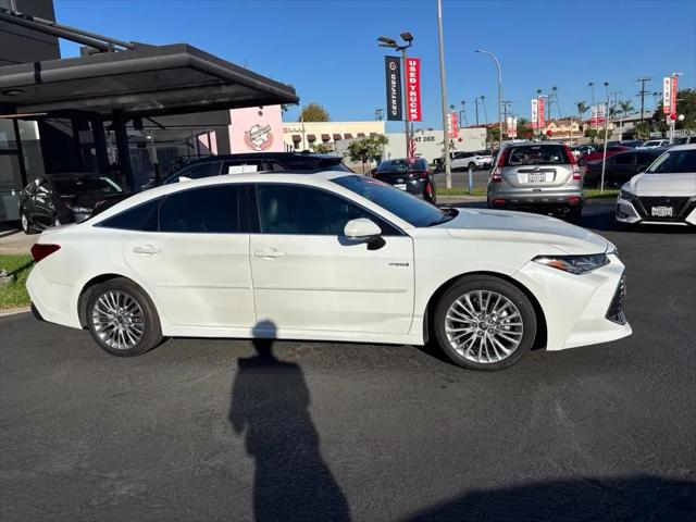2021 Toyota Avalon Limited Hybrid