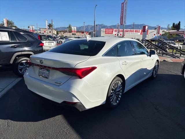 2021 Toyota Avalon Limited Hybrid