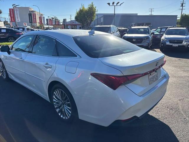 2021 Toyota Avalon Limited Hybrid