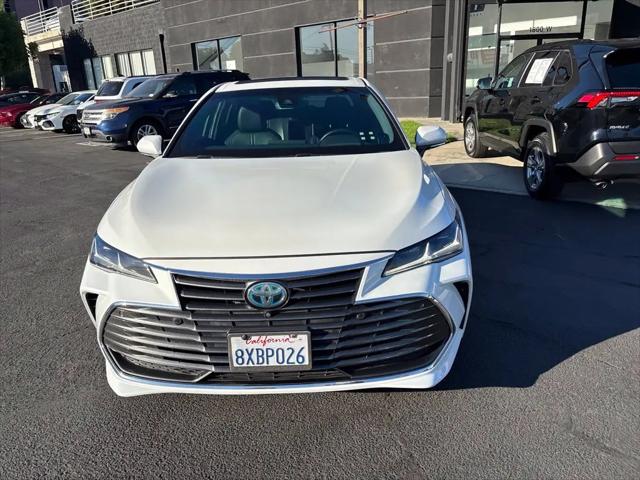 2021 Toyota Avalon Limited Hybrid