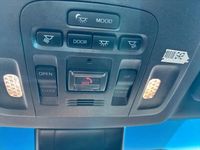 2021 Toyota Avalon Limited Hybrid