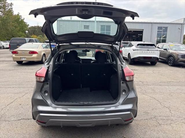 2021 Nissan Kicks S Xtronic CVT