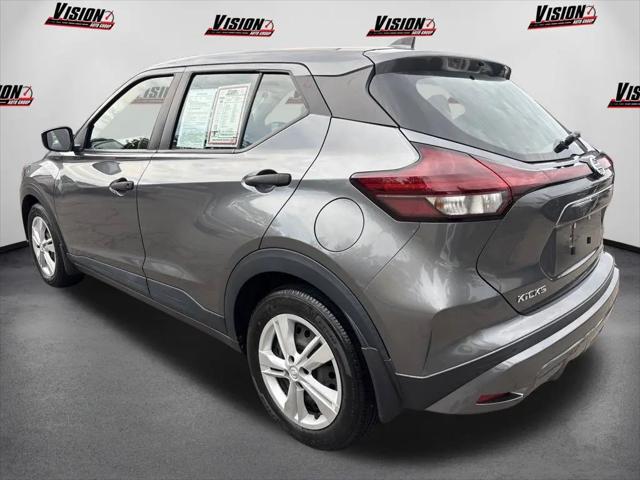 2021 Nissan Kicks S Xtronic CVT