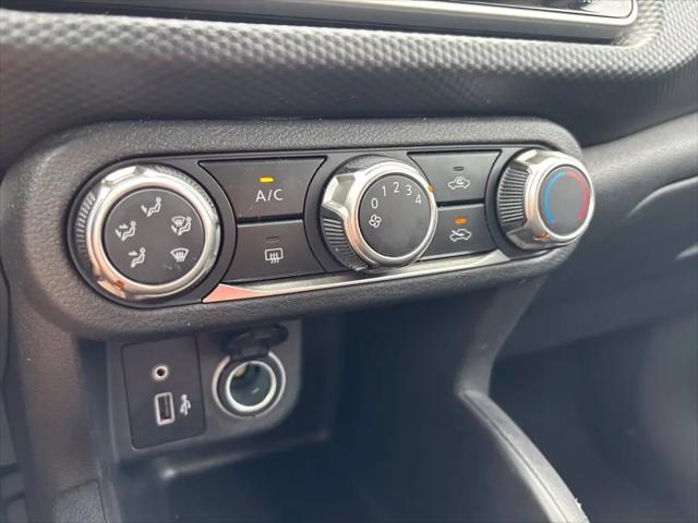 2021 Nissan Kicks S Xtronic CVT
