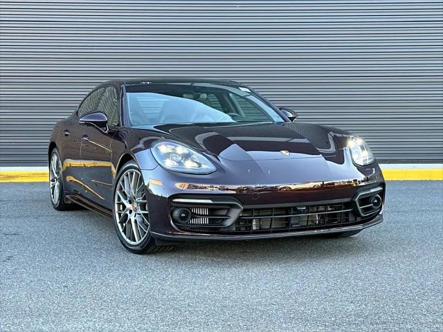 2023 Porsche Panamera E-Hybrid 4