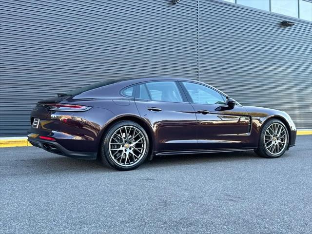 2023 Porsche Panamera E-Hybrid 4