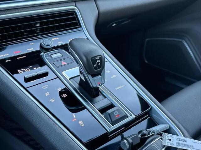 2023 Porsche Panamera E-Hybrid 4