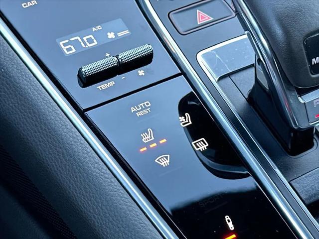 2023 Porsche Panamera E-Hybrid 4