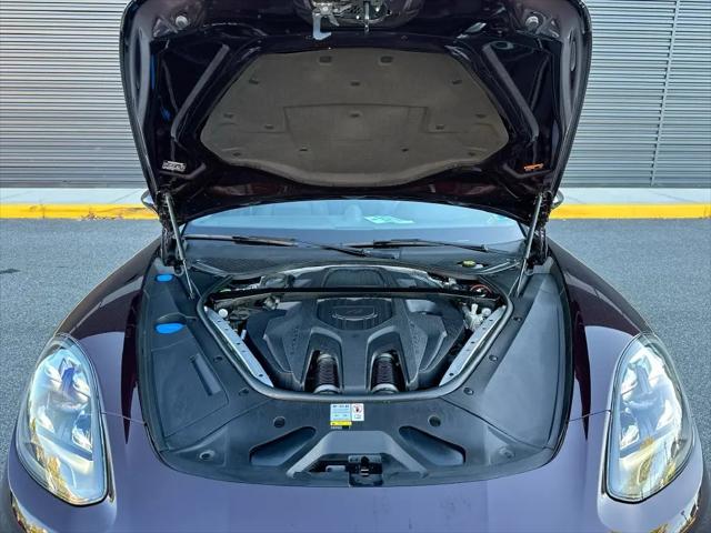 2023 Porsche Panamera E-Hybrid 4