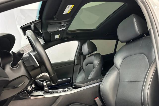 2022 Kia Stinger GT1