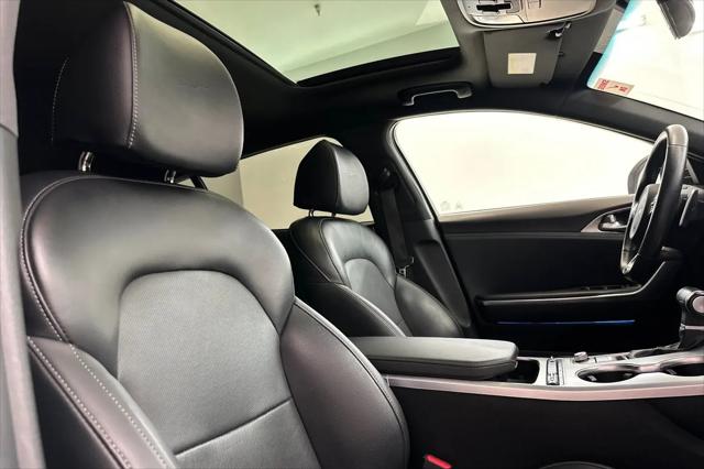 2022 Kia Stinger GT1