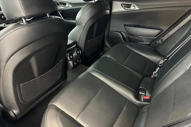 2022 Kia Stinger GT1