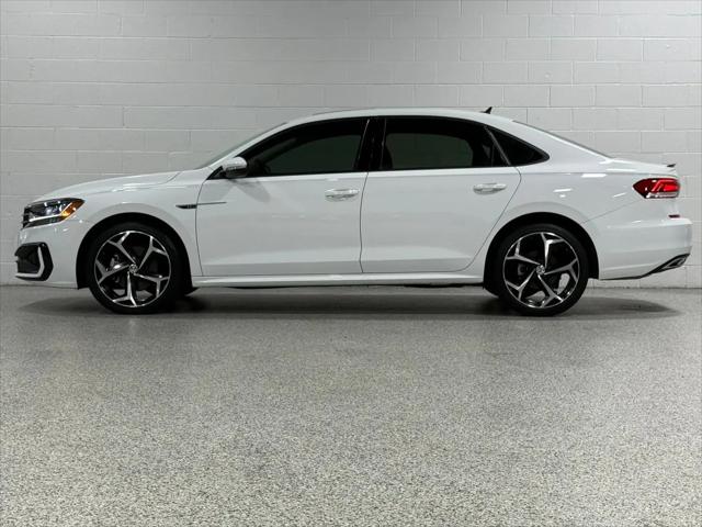 2020 Volkswagen Passat 2.0T R-Line