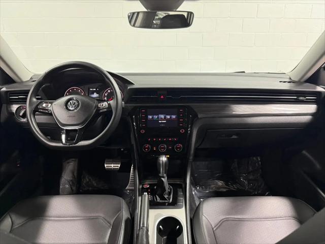 2020 Volkswagen Passat 2.0T R-Line