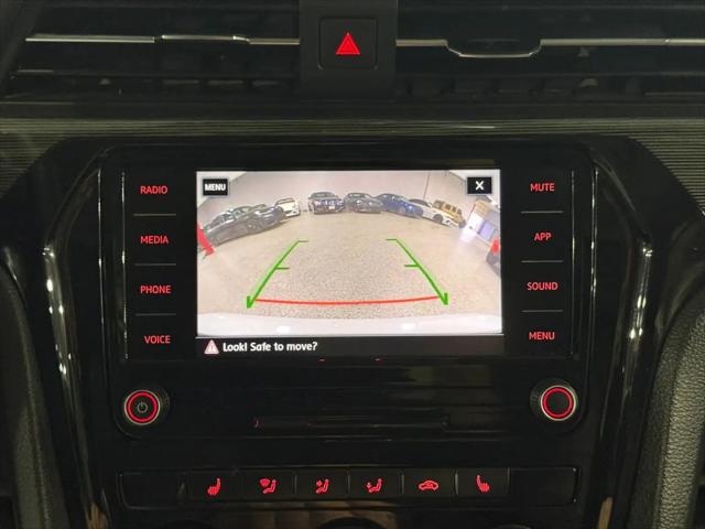 2020 Volkswagen Passat 2.0T R-Line
