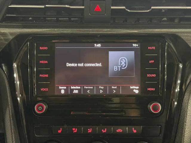 2020 Volkswagen Passat 2.0T R-Line
