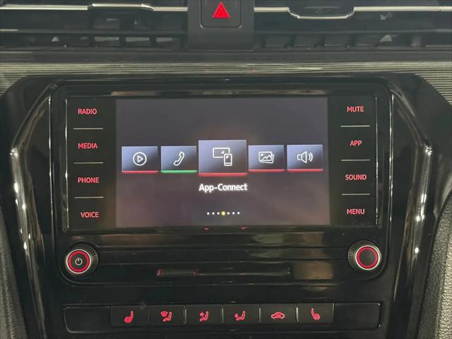 2020 Volkswagen Passat 2.0T R-Line