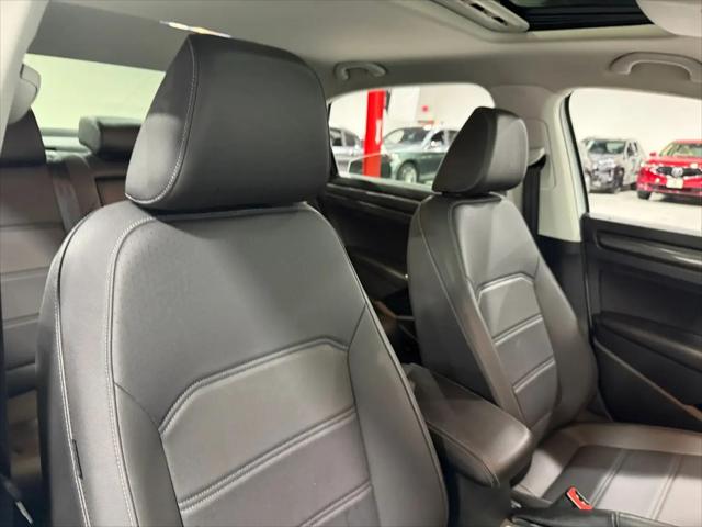 2020 Volkswagen Passat 2.0T R-Line