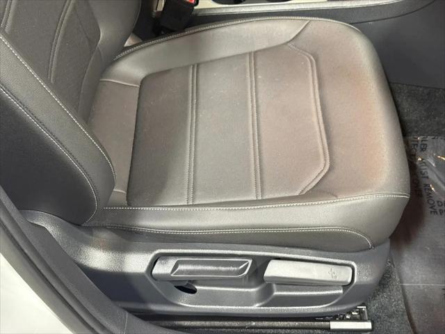 2020 Volkswagen Passat 2.0T R-Line