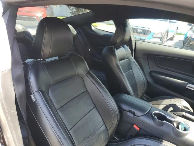 2022 Ford Mustang EcoBoost Premium Fastback