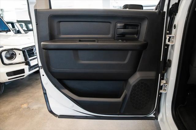 2017 Ram 3500 Tradesman Crew Cab 4x4 8 Box
