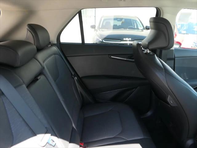 2023 Kia Niro SX Touring