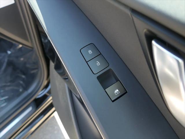 2023 Kia Niro SX Touring