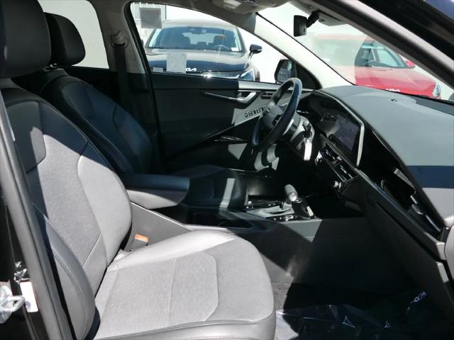 2023 Kia Niro SX Touring