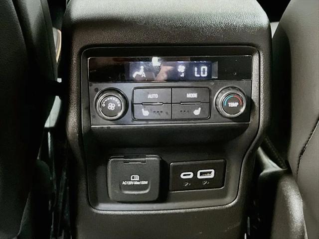 2023 GMC Acadia AWD AT4