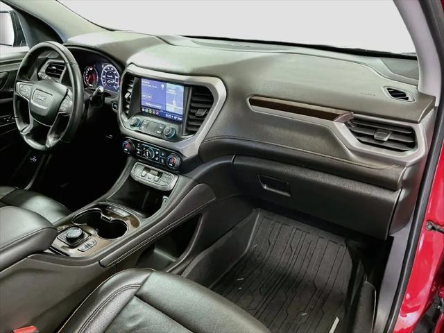 2023 GMC Acadia AWD AT4