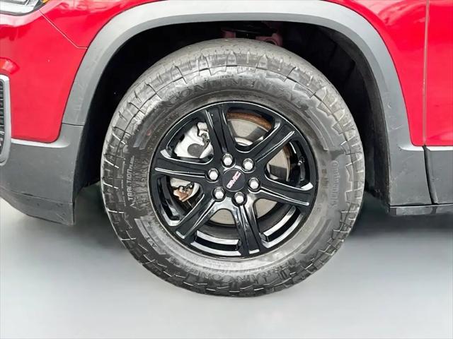 2023 GMC Acadia AWD AT4