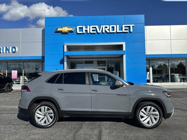 2021 Volkswagen Atlas Cross Sport 2.0T SE w/Technology for sale in Amsterdam, NY