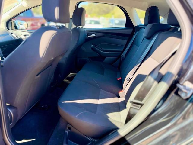 2017 Ford Focus SE