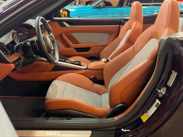 2024 Porsche 911 Turbo S Cabriolet