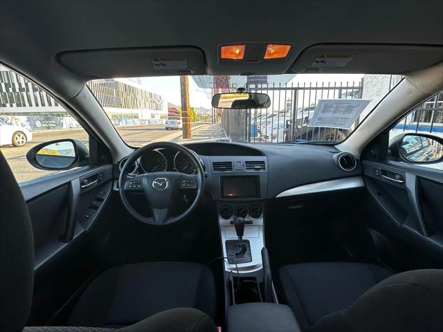2011 Mazda Mazda3 i Touring