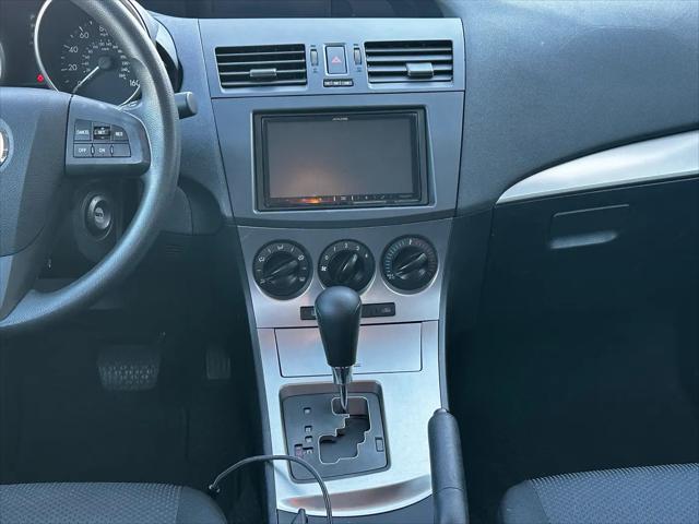 2011 Mazda Mazda3 i Touring