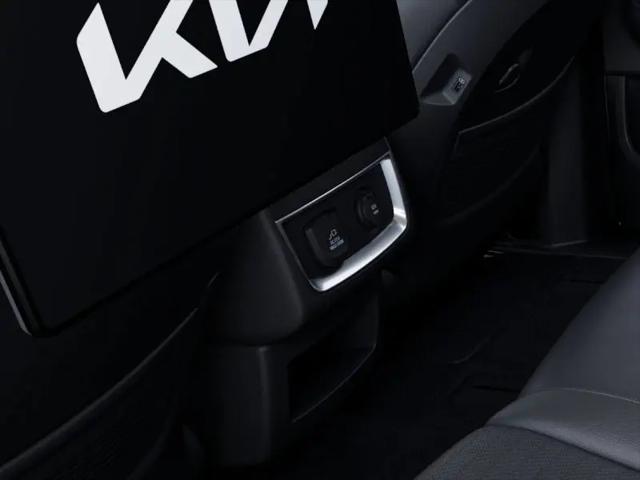 2027 Kia Carnival SX Prestige