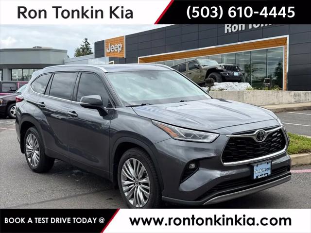 2022 Toyota Highlander Platinum for sale in Gladstone, OR