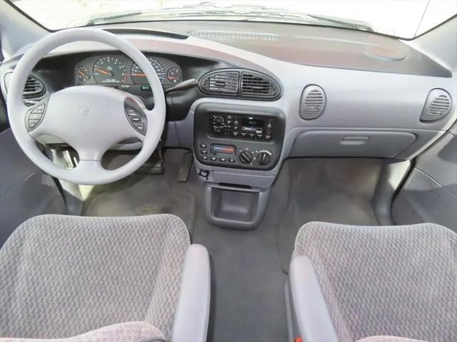 2000 Dodge Caravan SE