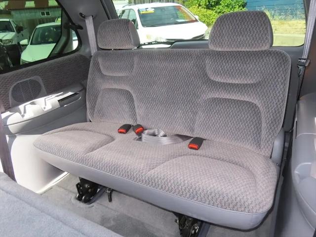 2000 Dodge Caravan SE