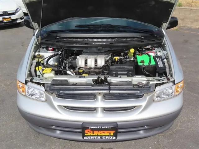 2000 Dodge Caravan SE