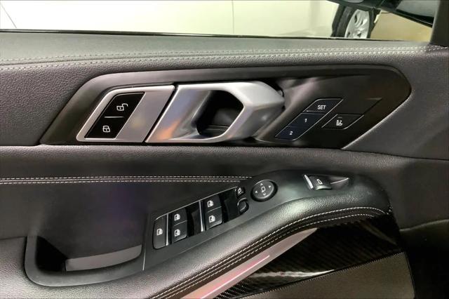 2022 BMW X5 M50i