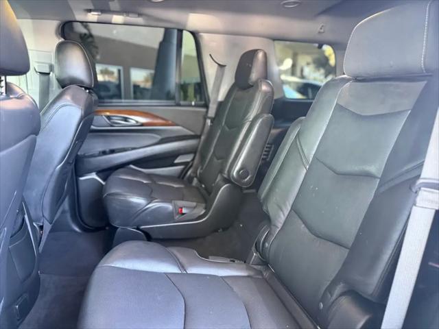 2020 Cadillac Escalade 4WD Luxury