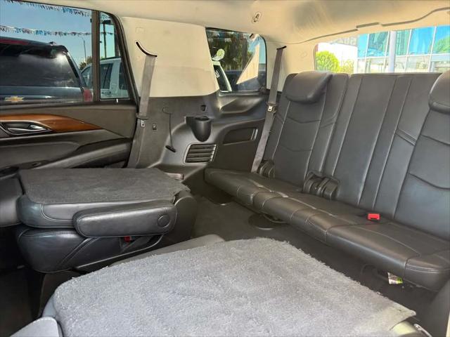 2020 Cadillac Escalade 4WD Luxury