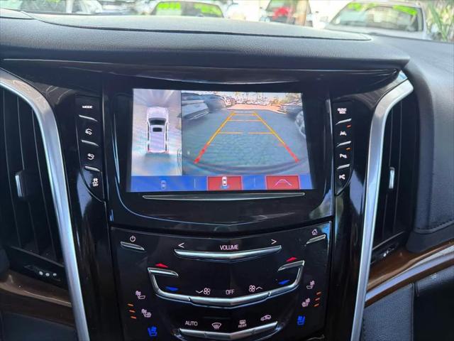 2020 Cadillac Escalade 4WD Luxury